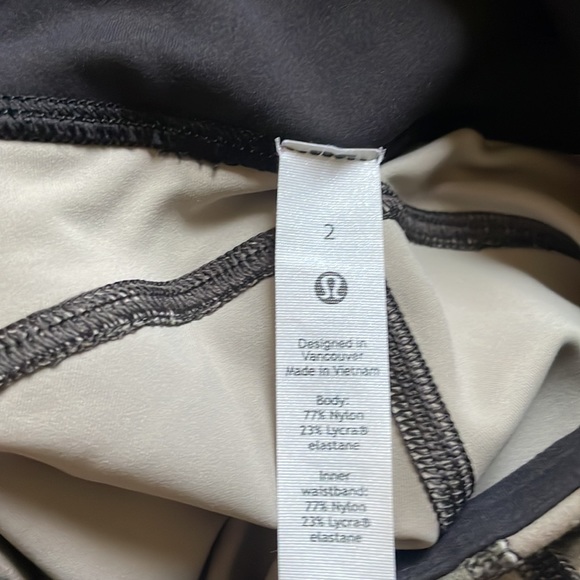 Lululemon Leggings - Picture 4 of 6